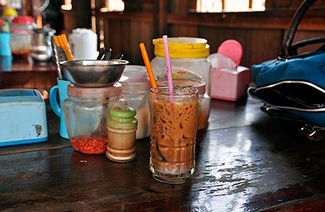 カンボジアのアイスコーヒー with ミルク