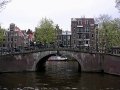 13 アムステルダムの運河と太鼓橋